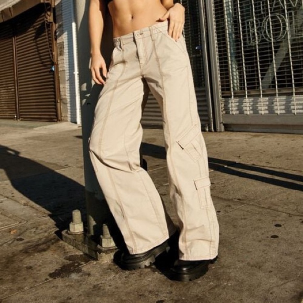 Garage Low rise Beige Cargo Pants